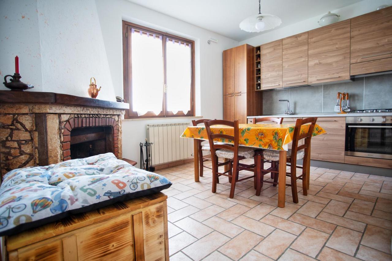 Ferienwohnung La Casa Dei Nonni Montepulciano Stazione Exterior foto